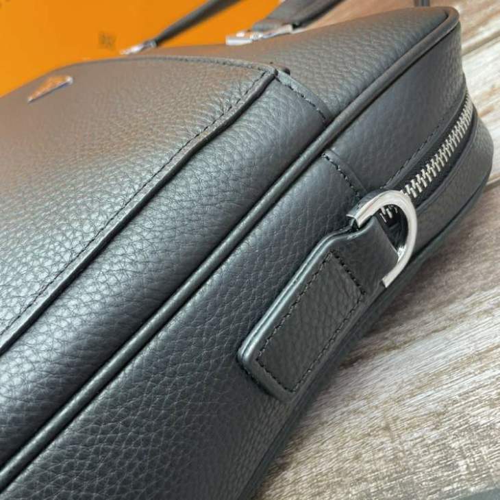 Picture of Prada Mens Bags _SKUfw167300158fw